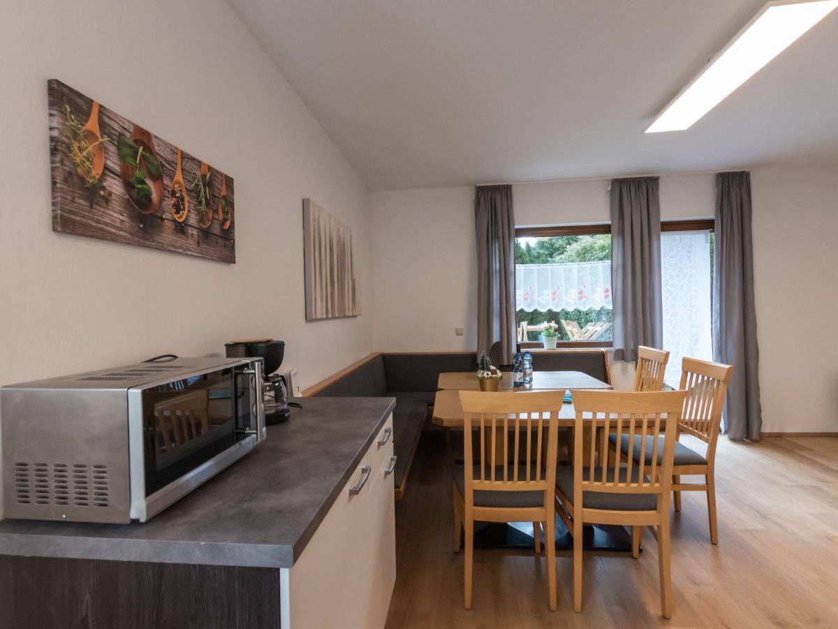 Apartment Alpenchalets - Zse204 By Interhome Zell am See Eksteriør billede